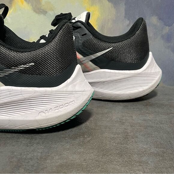 Nike Winflo 8 Black/White Women's Running Shoes Size 8 - Picture 10 of 16